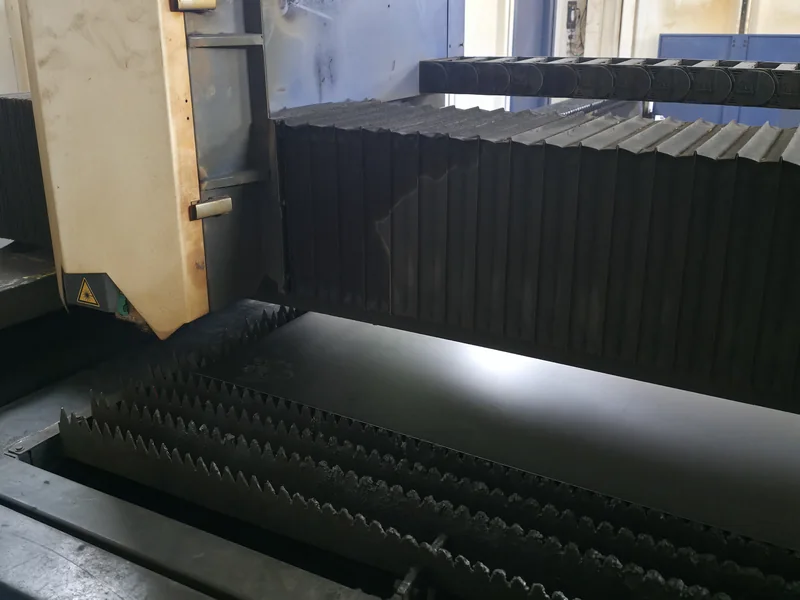 Sheet-metal laser cutting